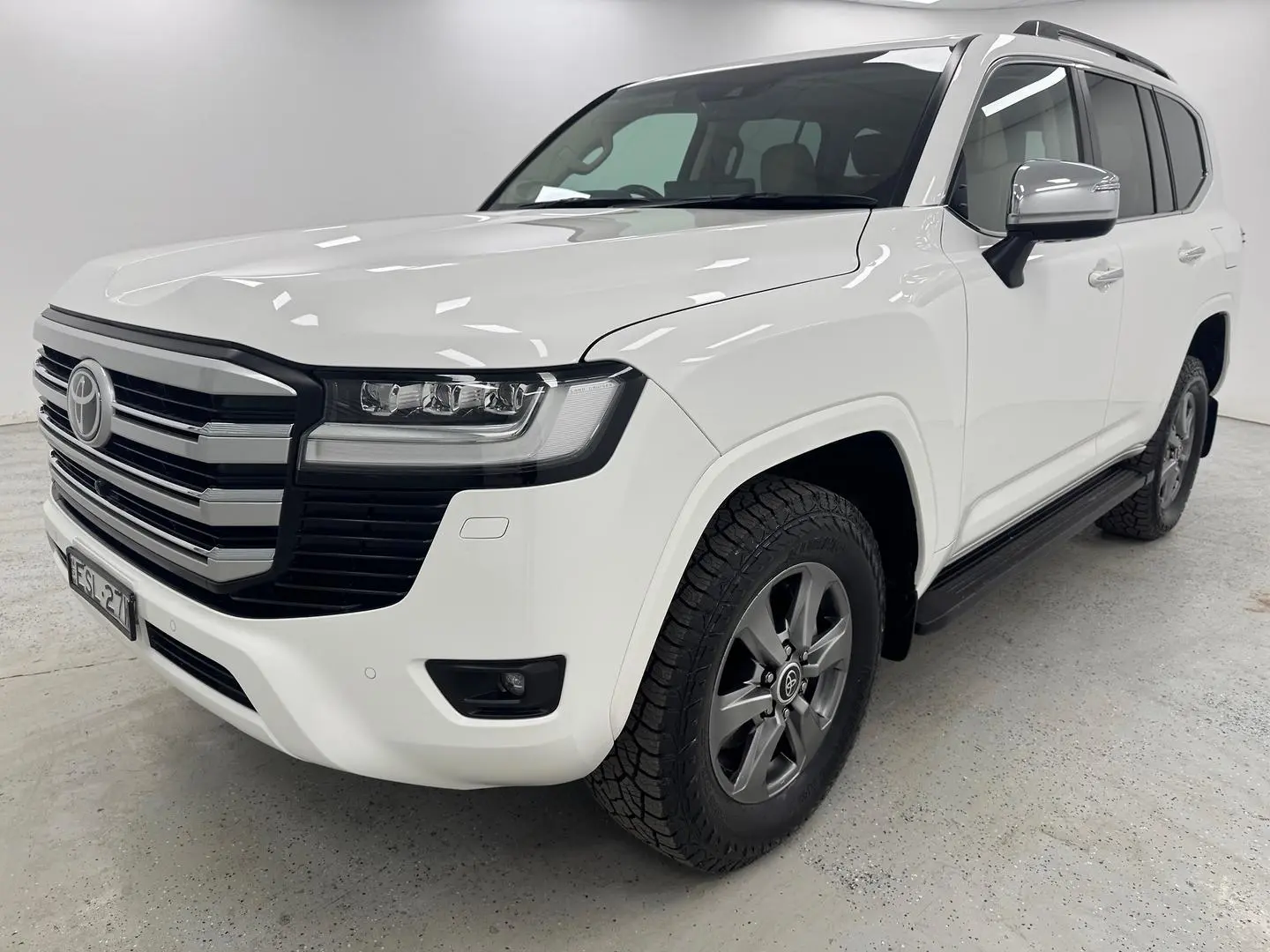 2022 Toyota Landcruiser Gallery Image 6