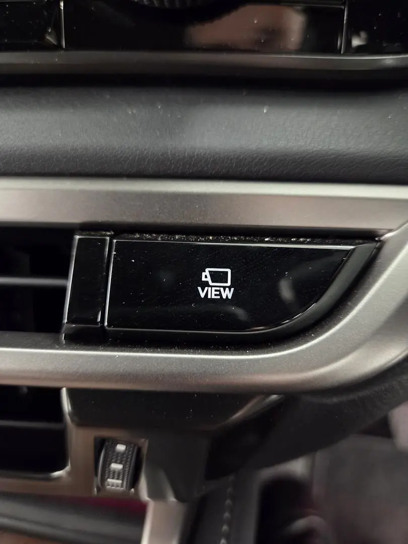 2025 Lexus RX Gallery Image 25