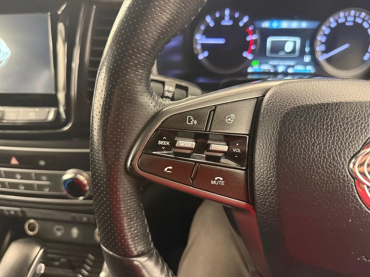 2021 SsangYong Musso Gallery Image 29