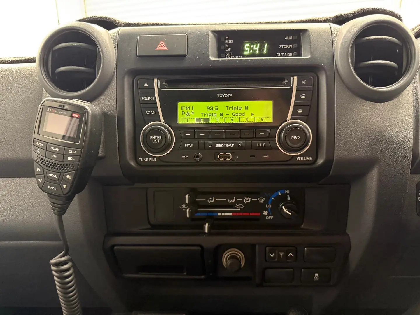 2018 Toyota Landcruiser Gallery Image 27