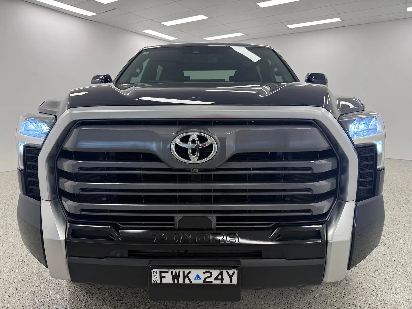 2025 Toyota Tundra Gallery Image 34