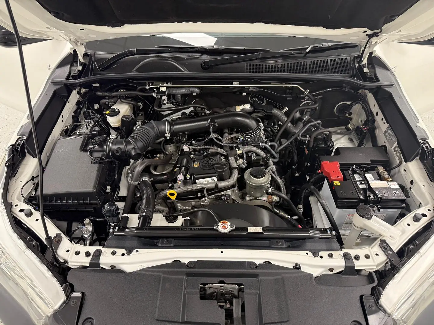 2017 Toyota Hilux Gallery Image 23