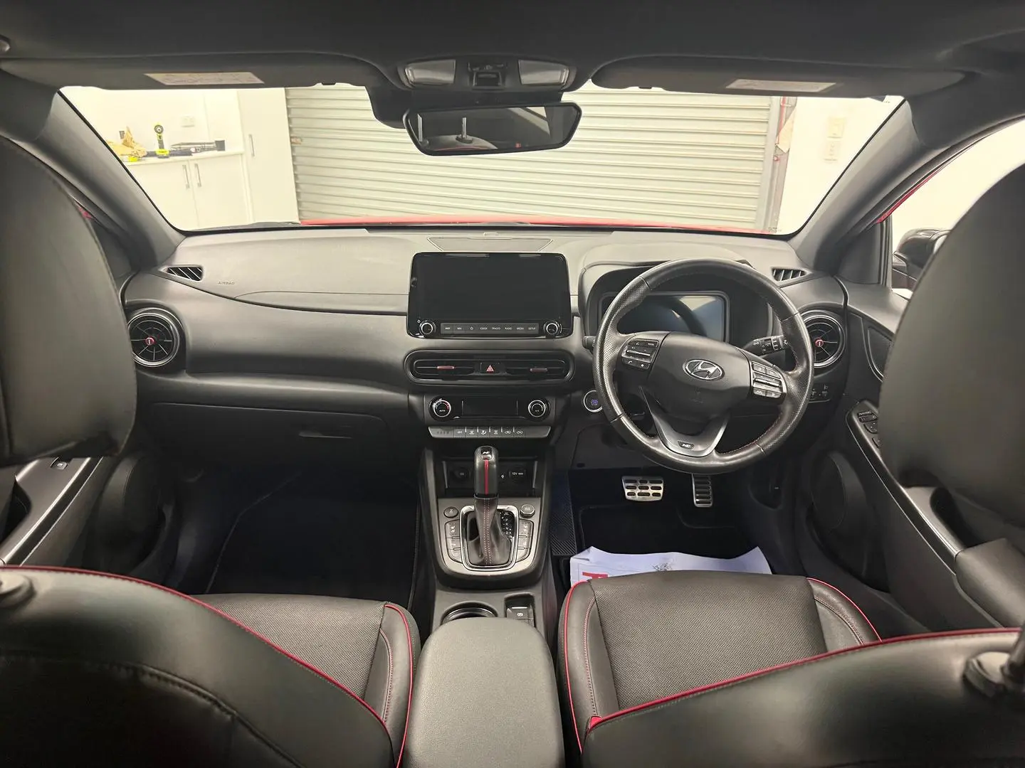 2023 Hyundai Kona Gallery Image 24