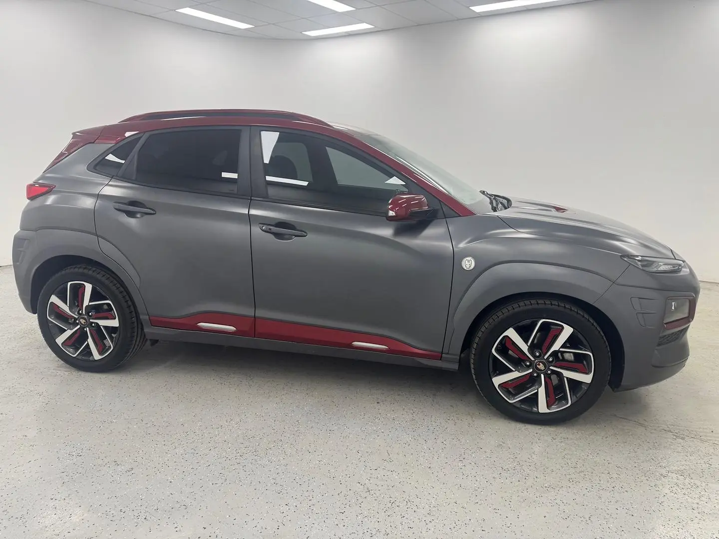 2019 Hyundai Kona Gallery Image 2