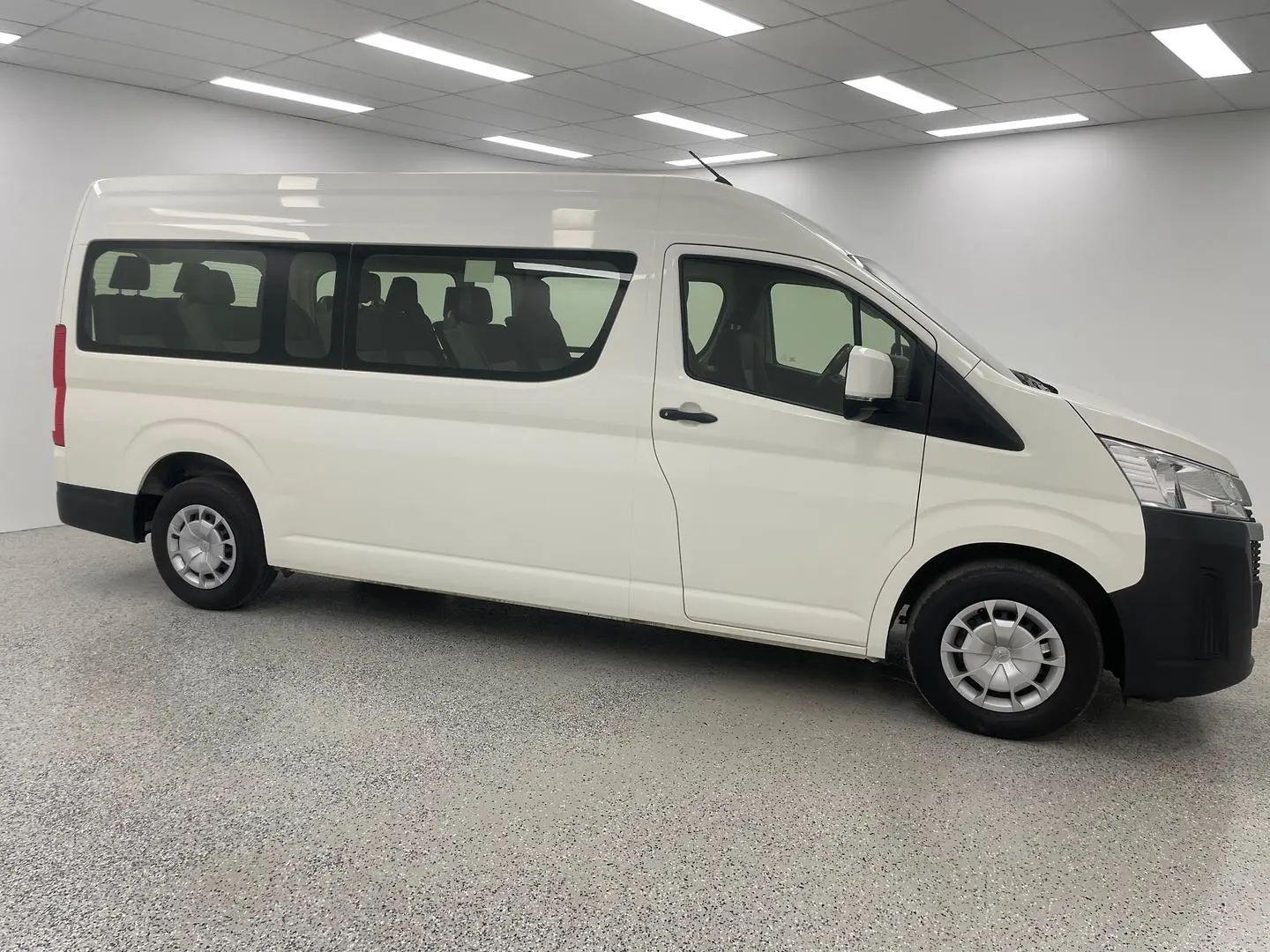 2019 Toyota Hiace Gallery Image 2