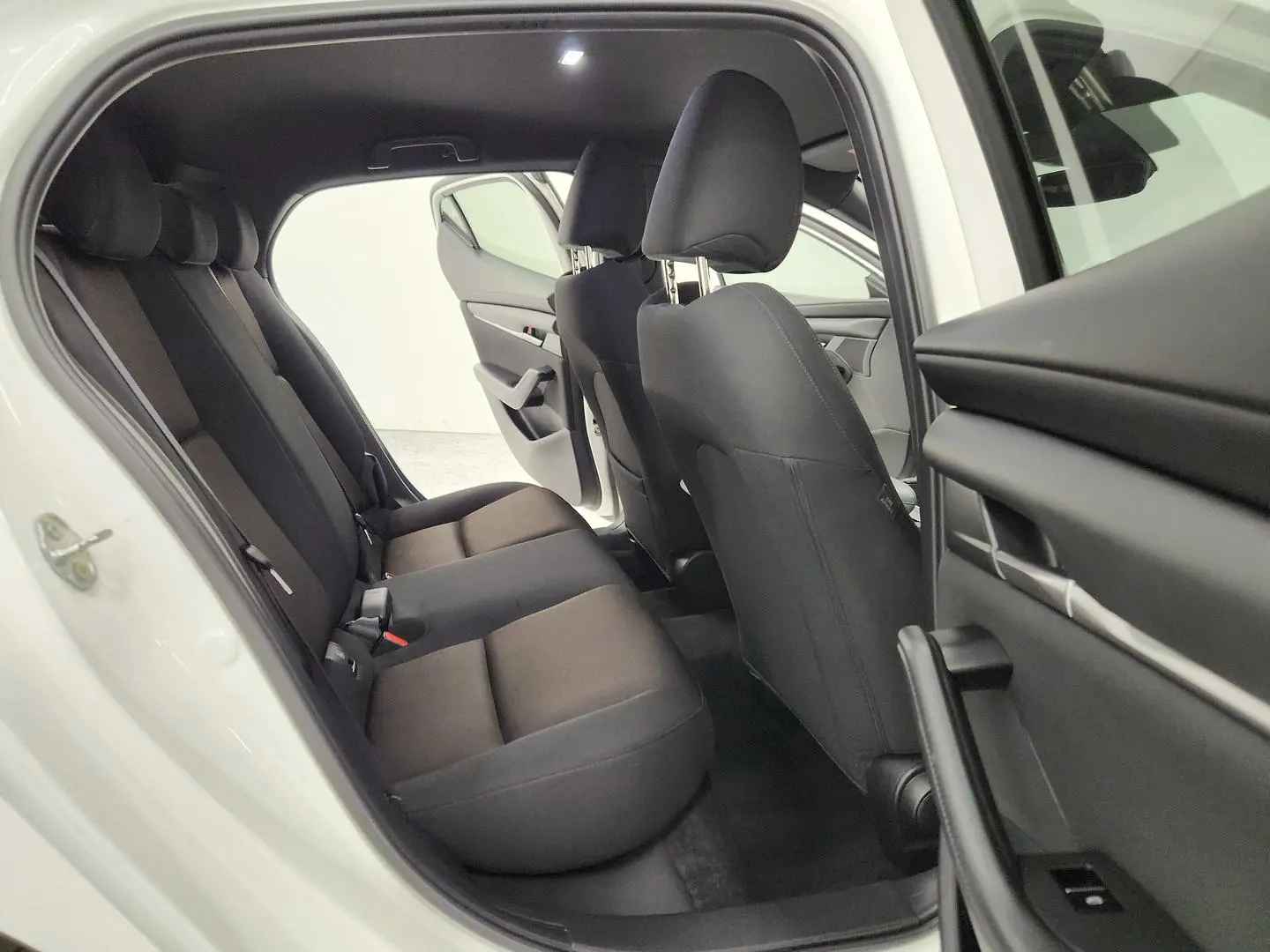 2020 Mazda 3 Gallery Image 21