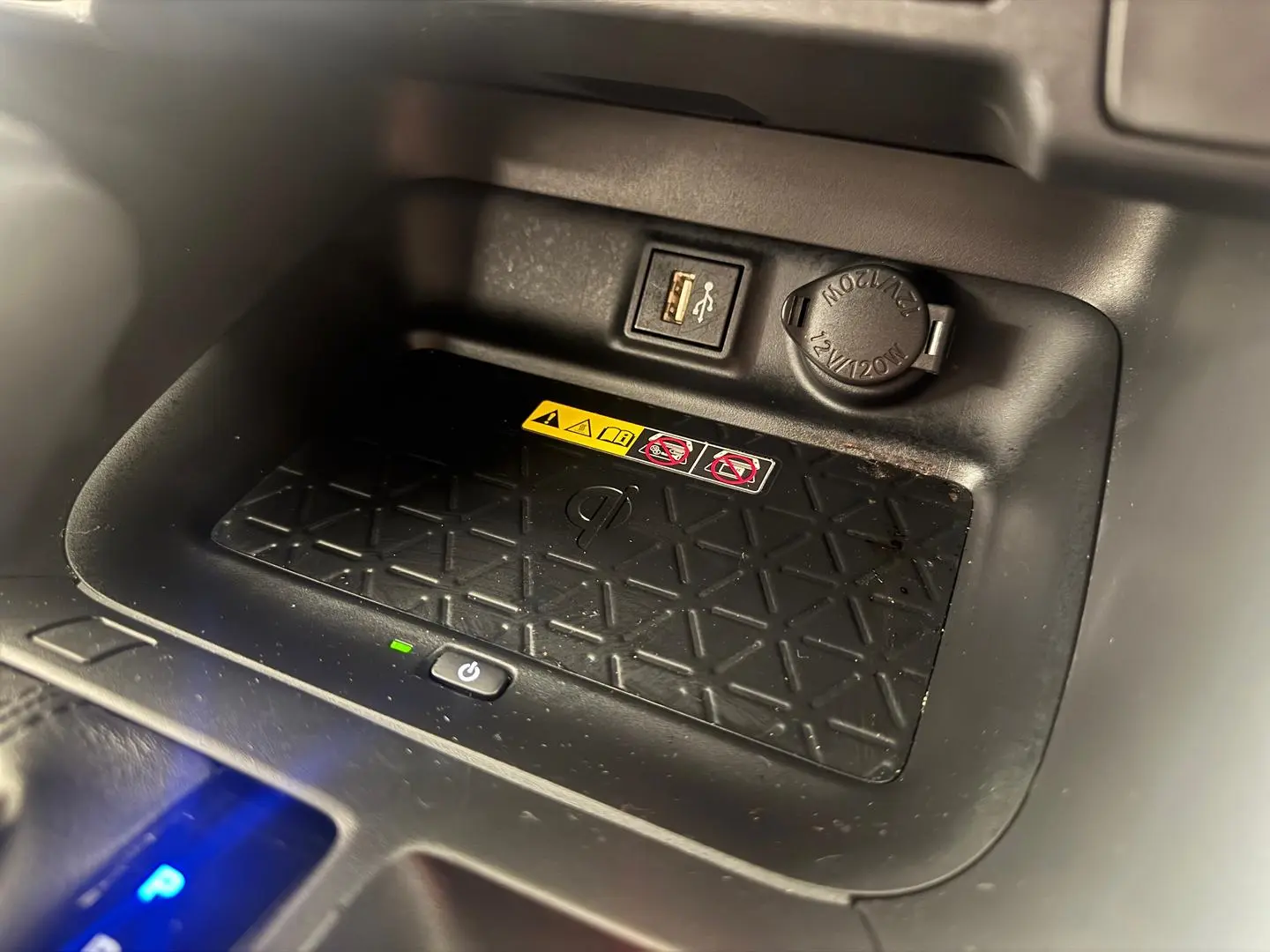 2024 Toyota RAV4 Gallery Image 23