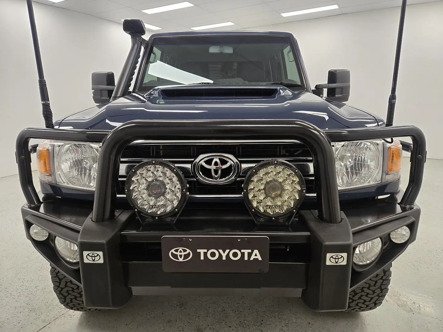 2020 Toyota Landcruiser Gallery Image 36