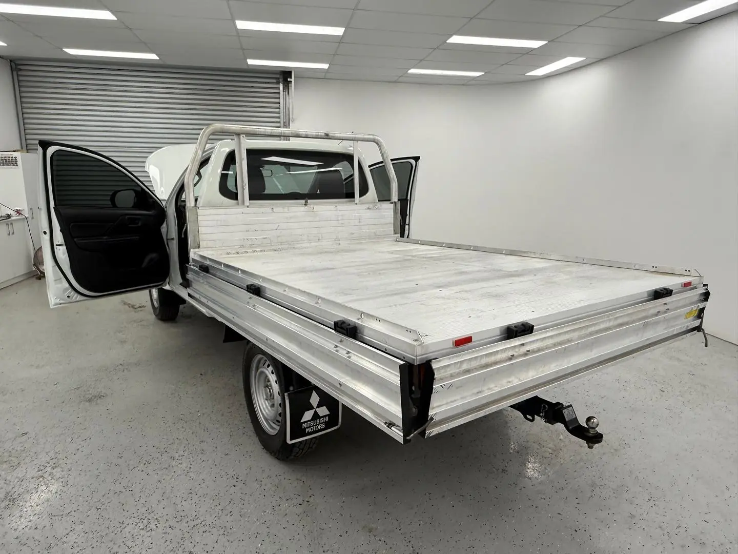 2022 Mitsubishi Triton Gallery Image 12