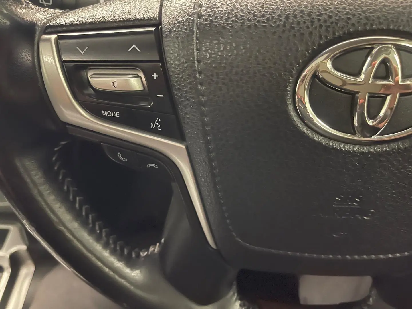 2020 Toyota Landcruiser Gallery Image 39