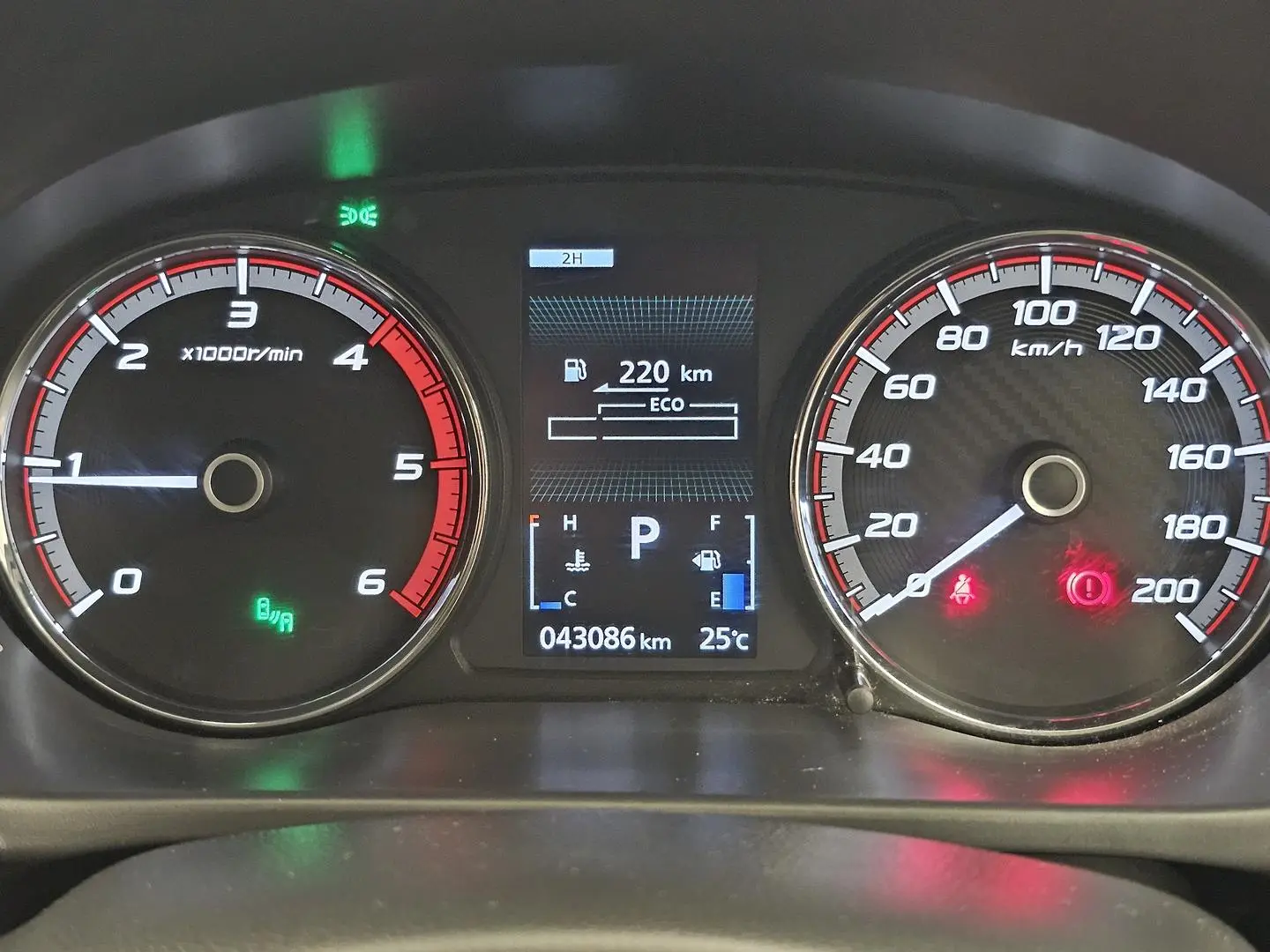 2023 Mitsubishi Triton Gallery Image 27