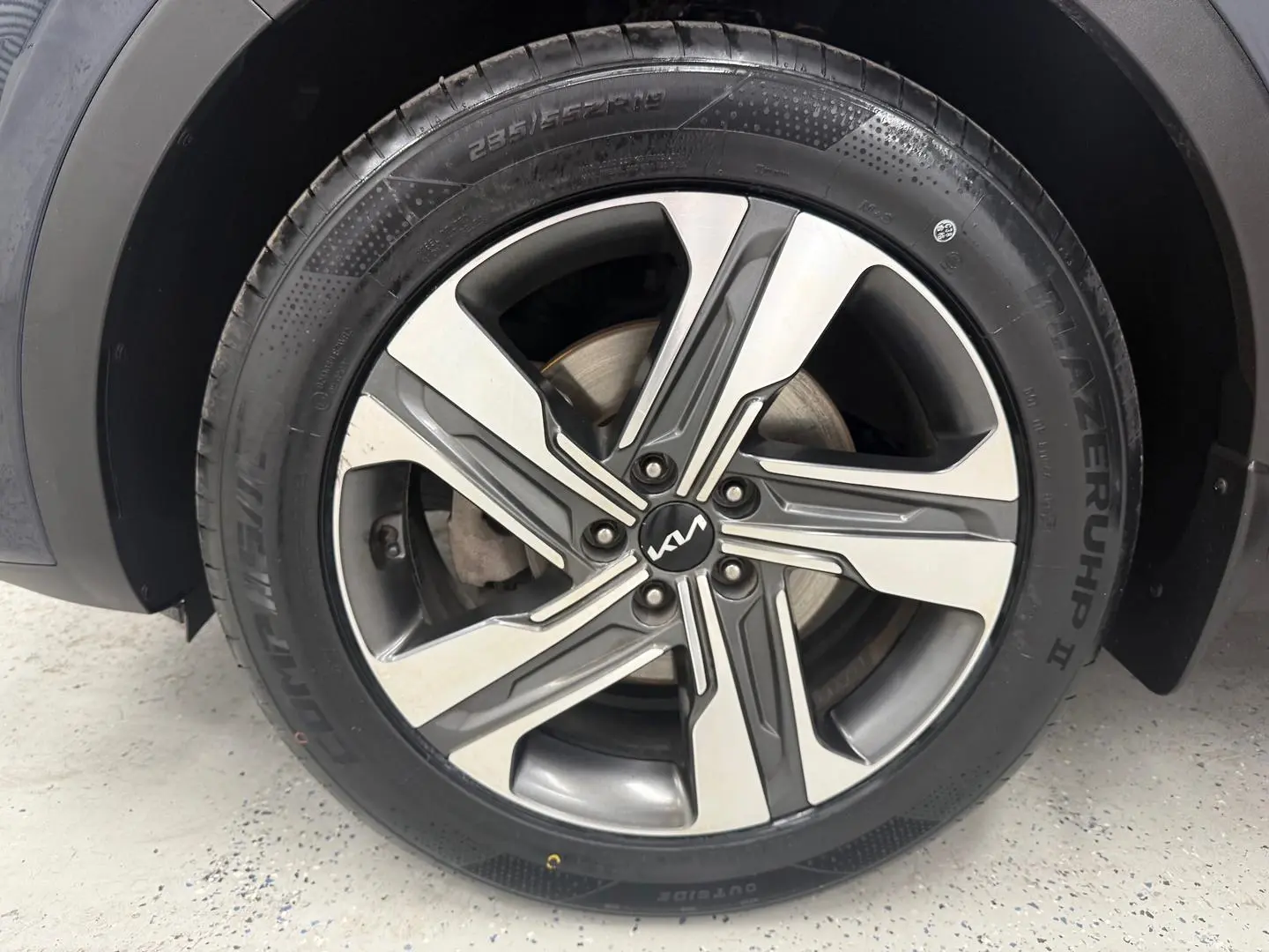 2023 Kia Sorento Gallery Image 9