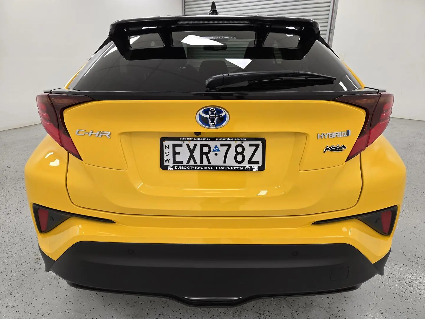 2022 Toyota C-HR Gallery Image 4