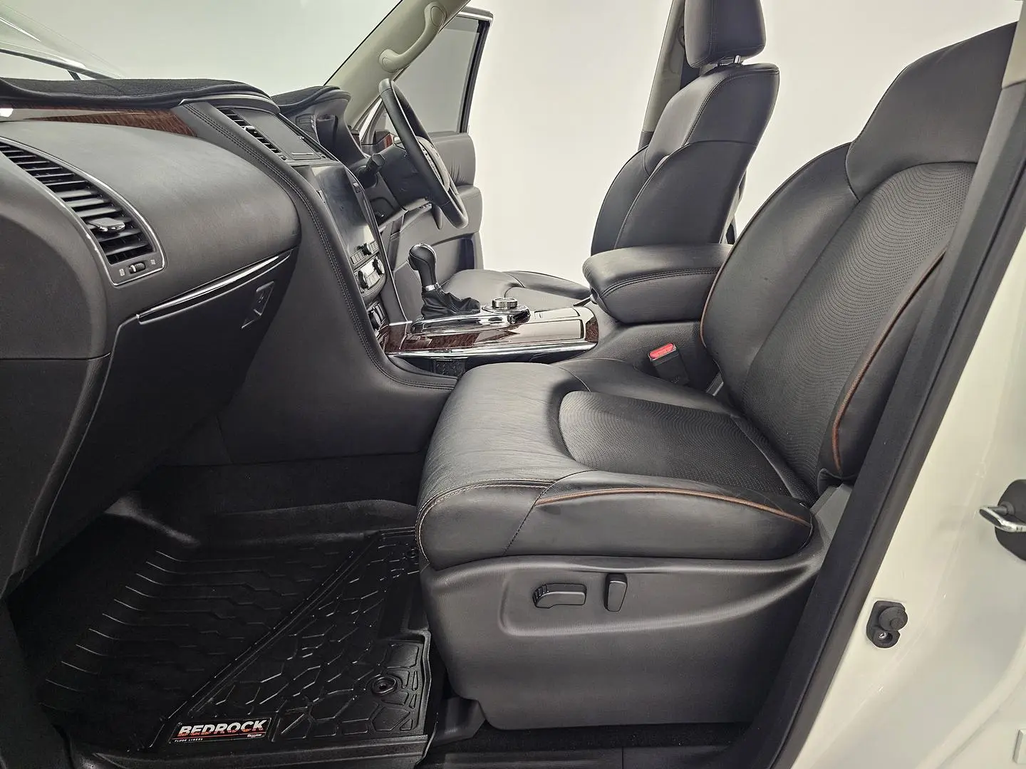 2024 Nissan Patrol Gallery Image 13