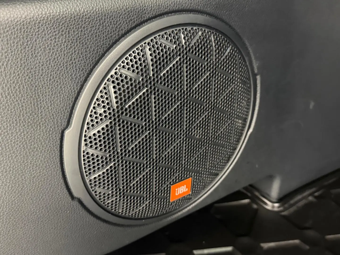 2024 Toyota RAV4 Gallery Image 30