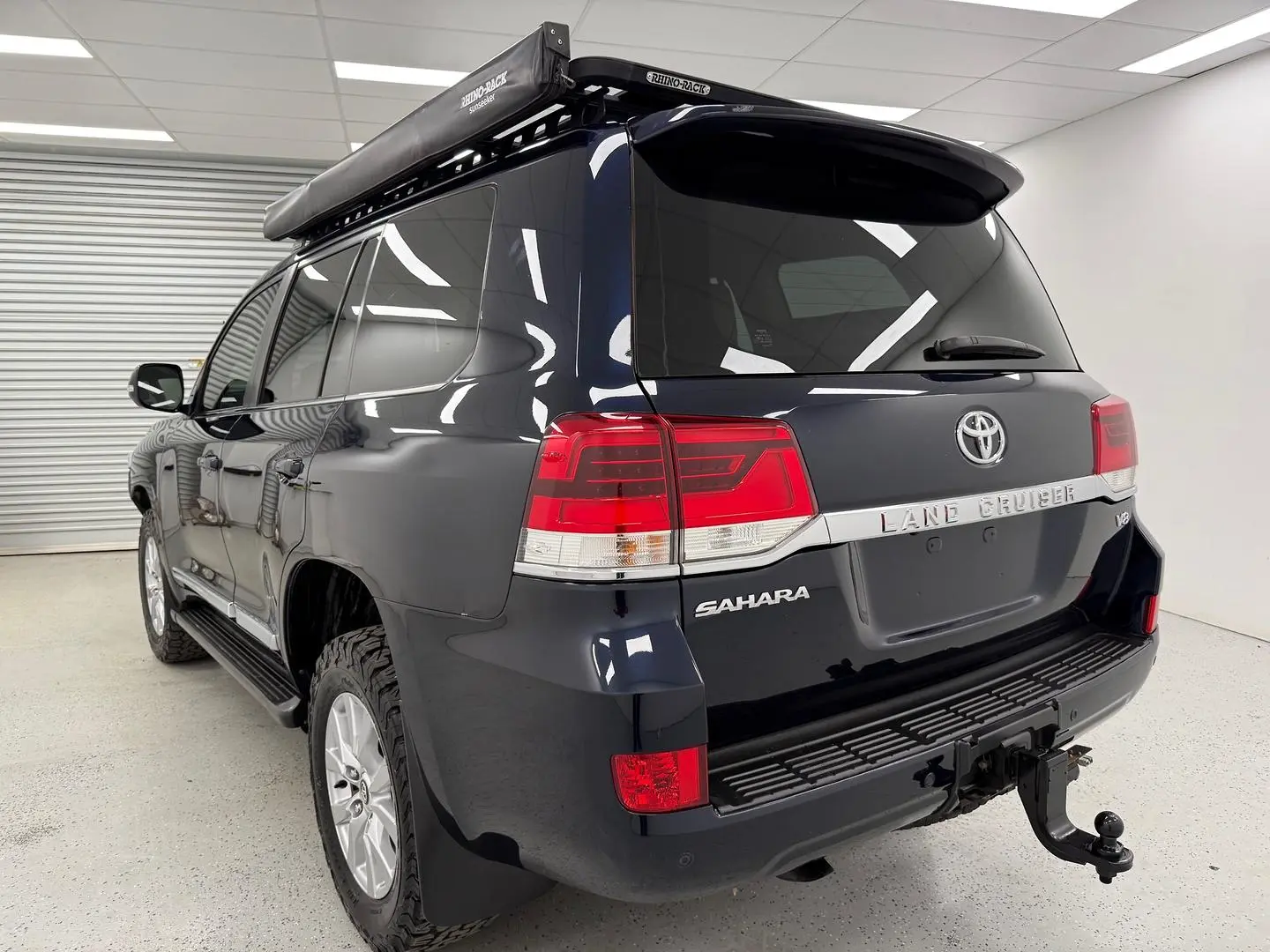 2018 Toyota Landcruiser Gallery Image 5
