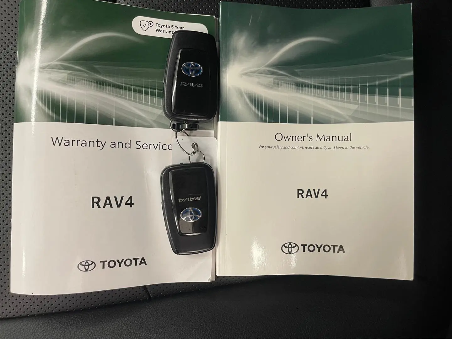 2022 Toyota RAV4 Gallery Image 38