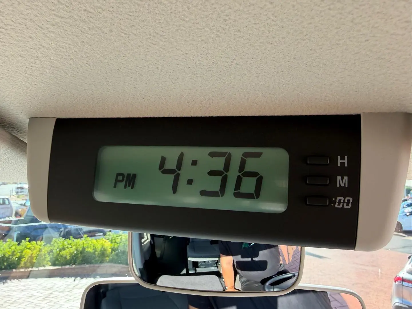 2025 Toyota Coaster Gallery Image 12