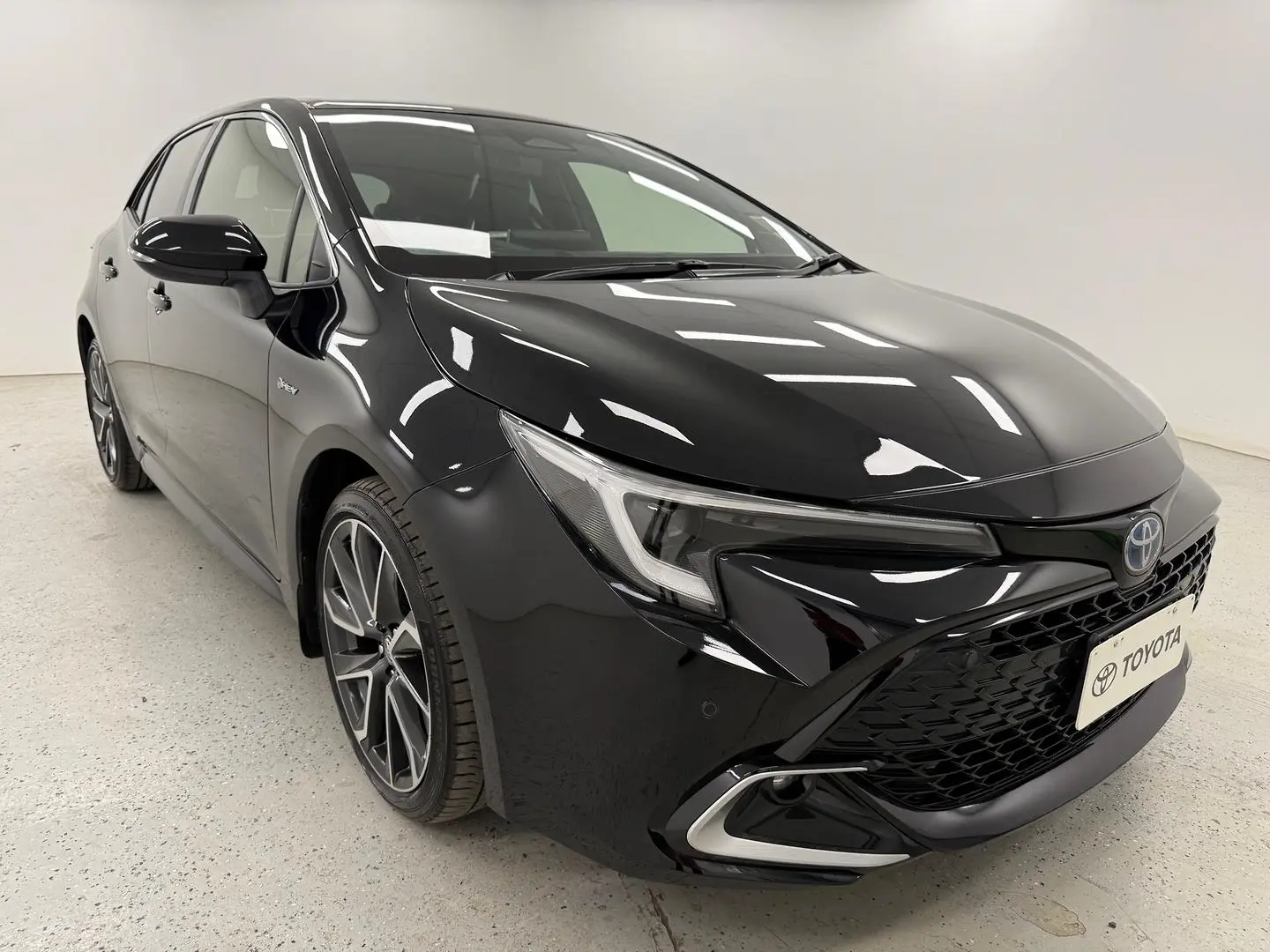 2024 Toyota Corolla Gallery Image 1