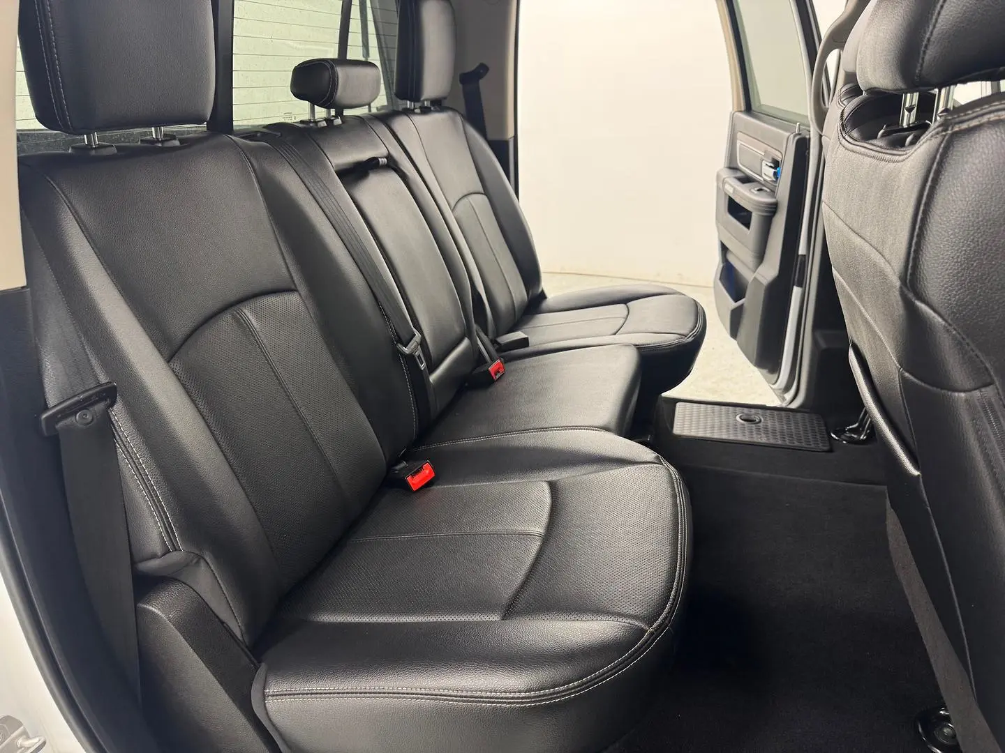 2020 RAM 1500 Gallery Image 31