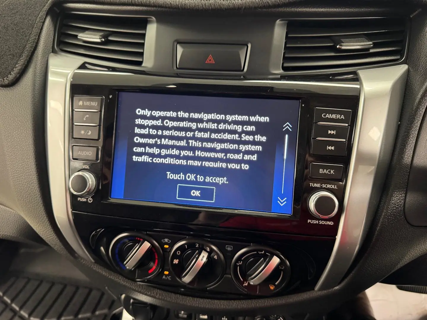 2024 Nissan Navara Gallery Image 20