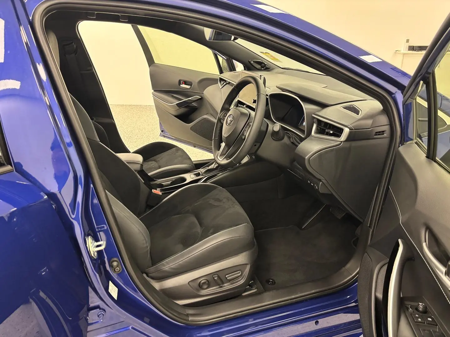 2025 Toyota Corolla Gallery Image 22