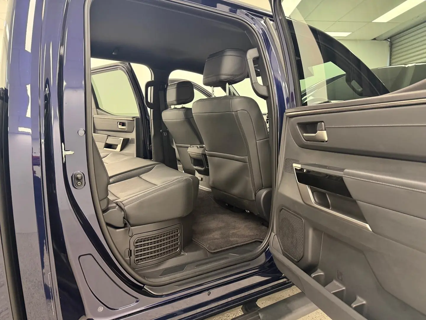 2025 Toyota Tundra Gallery Image 16