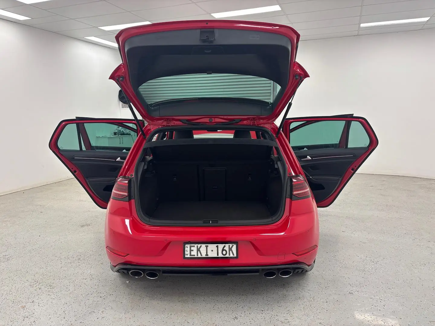 2020 Volkswagen Golf Gallery Image 11