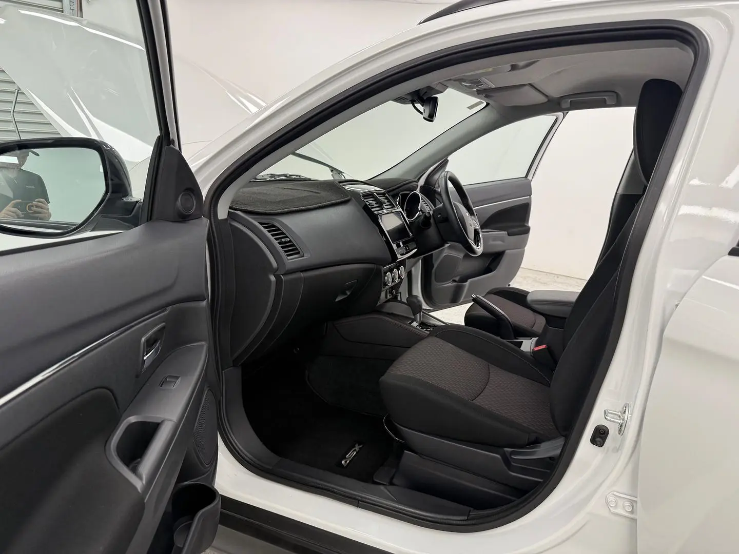 2019 Mitsubishi ASX Gallery Image 9