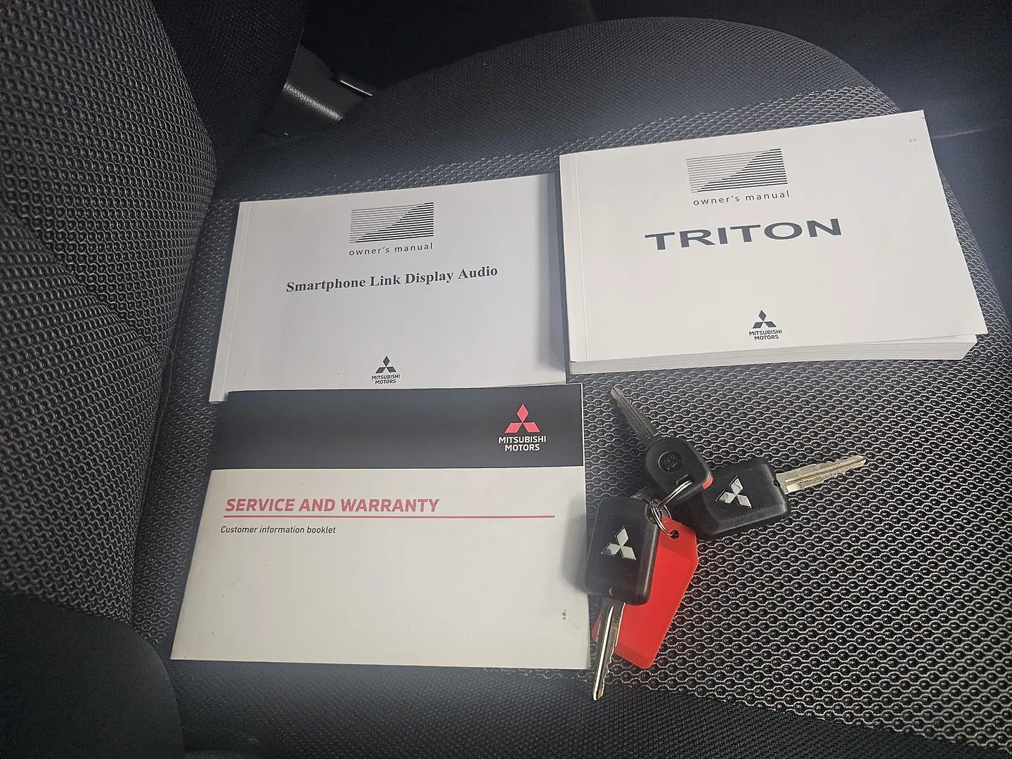 2019 Mitsubishi Triton Gallery Image 41