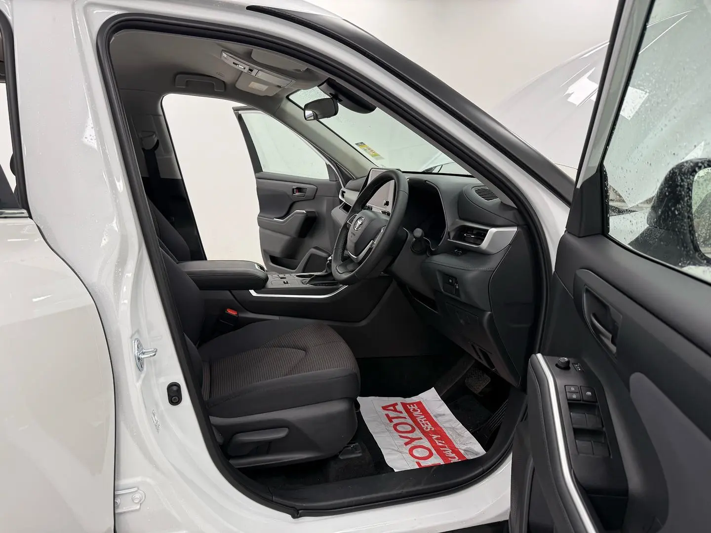 2025 Toyota Kluger Gallery Image 16