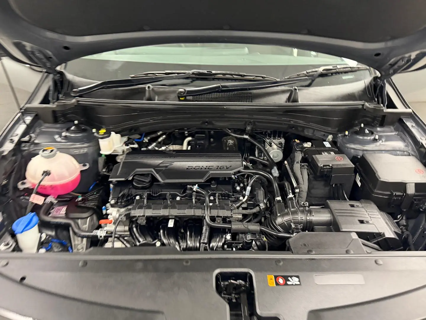 2024 Kia Sportage Gallery Image 13