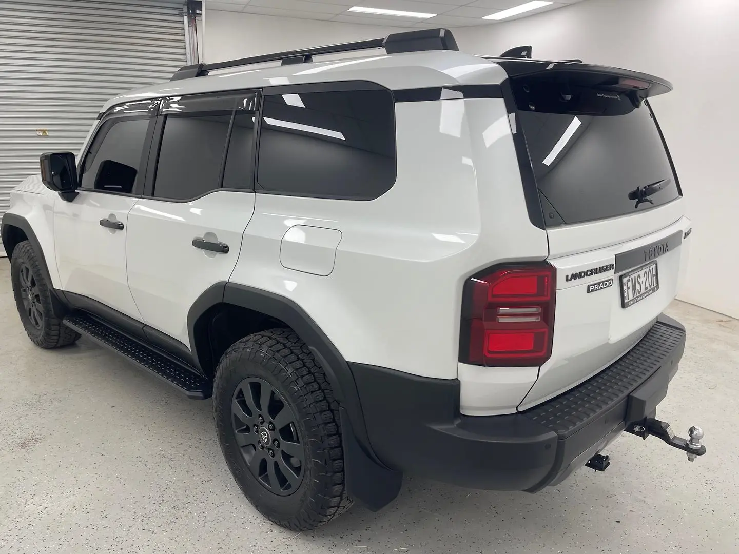 2024 Toyota Landcruiser Prado Gallery Image 5