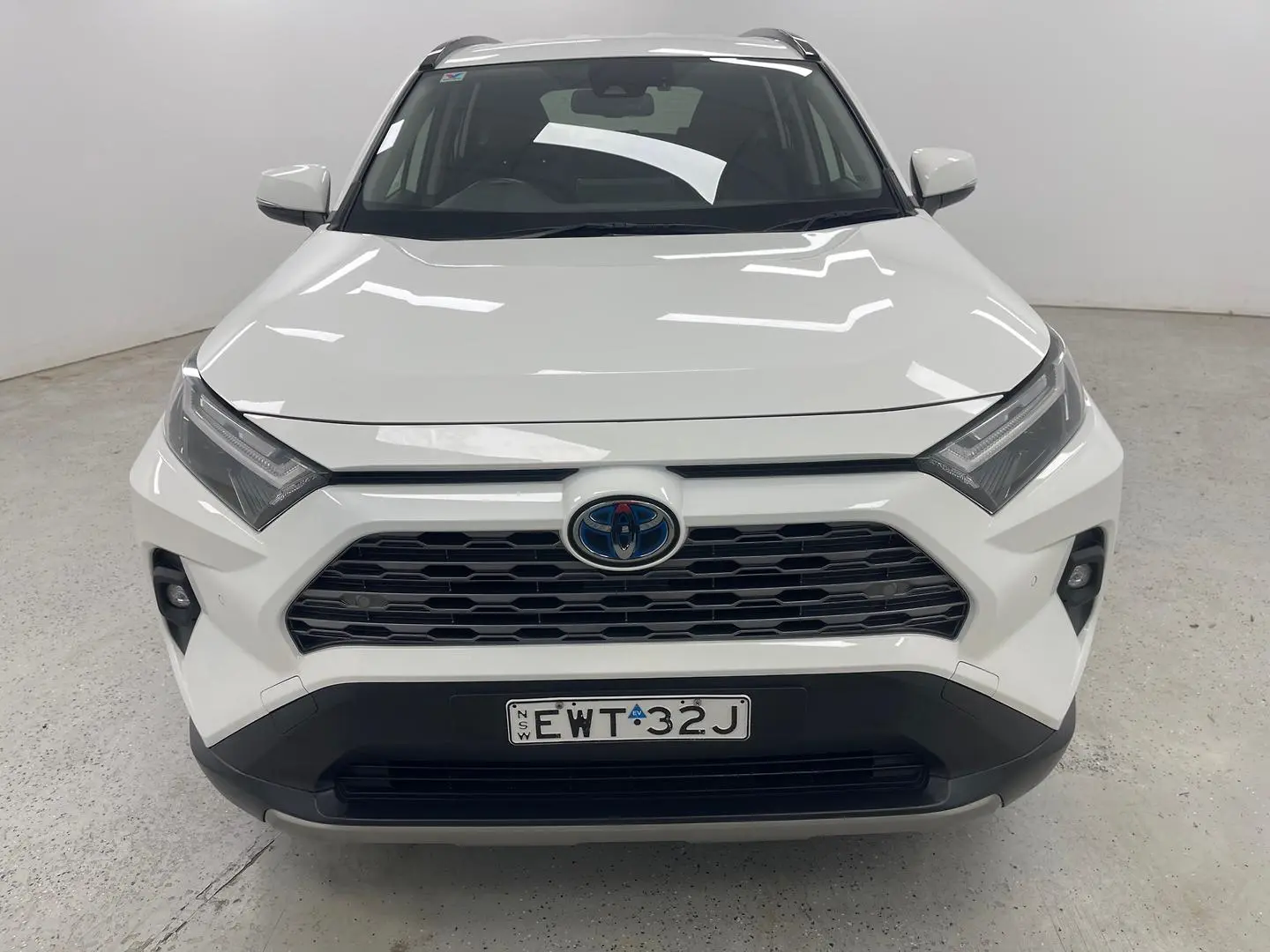 2022 Toyota RAV4 Gallery Image 35