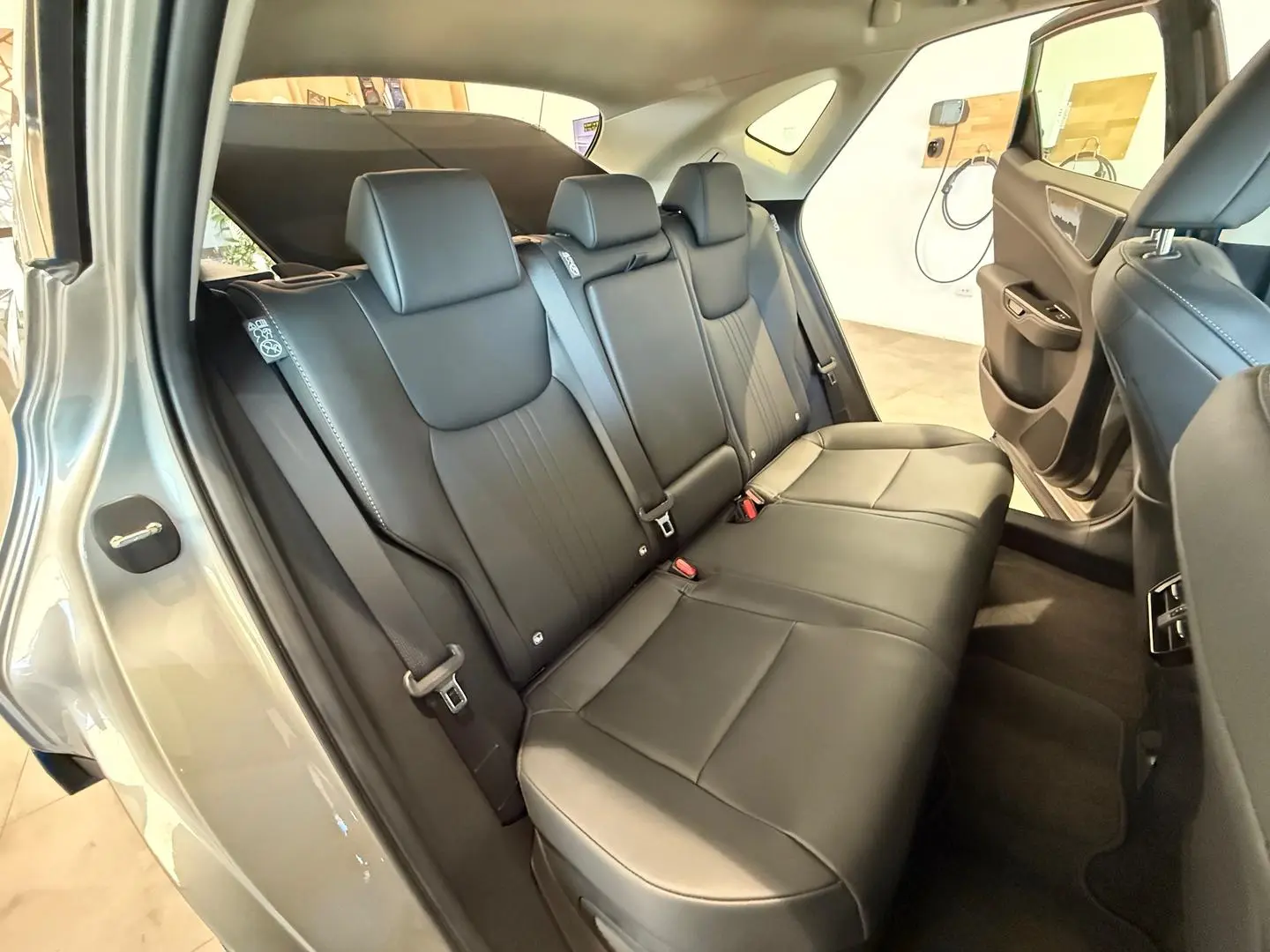 2025 Lexus NX Gallery Image 19