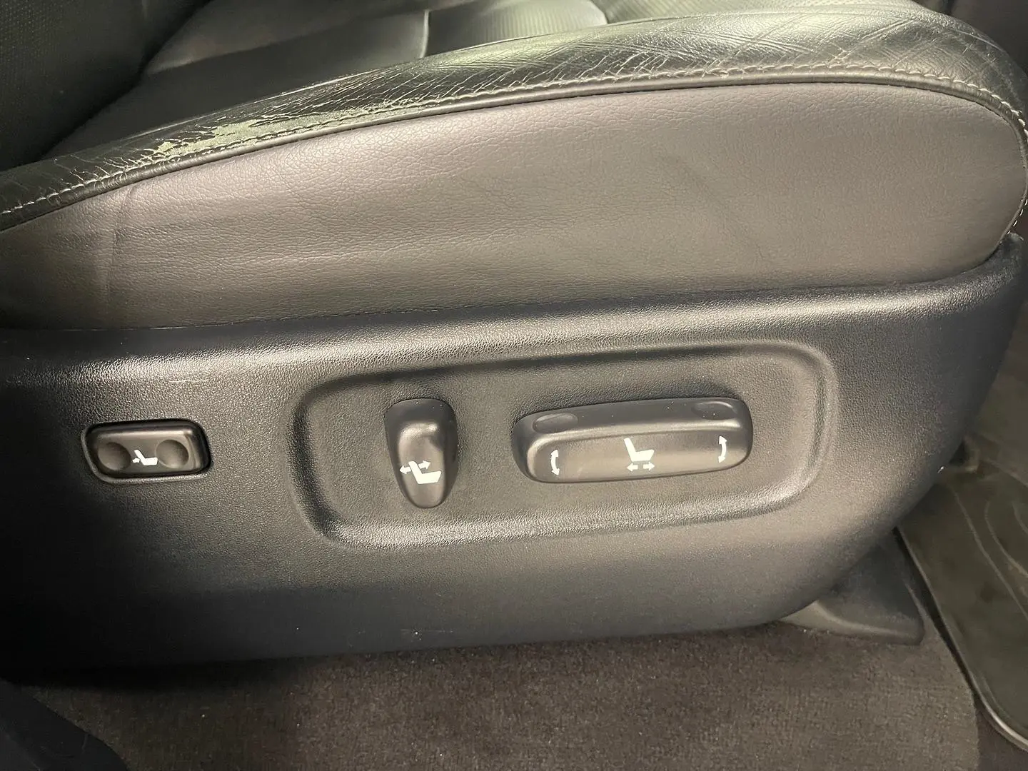 2020 Toyota Landcruiser Gallery Image 26