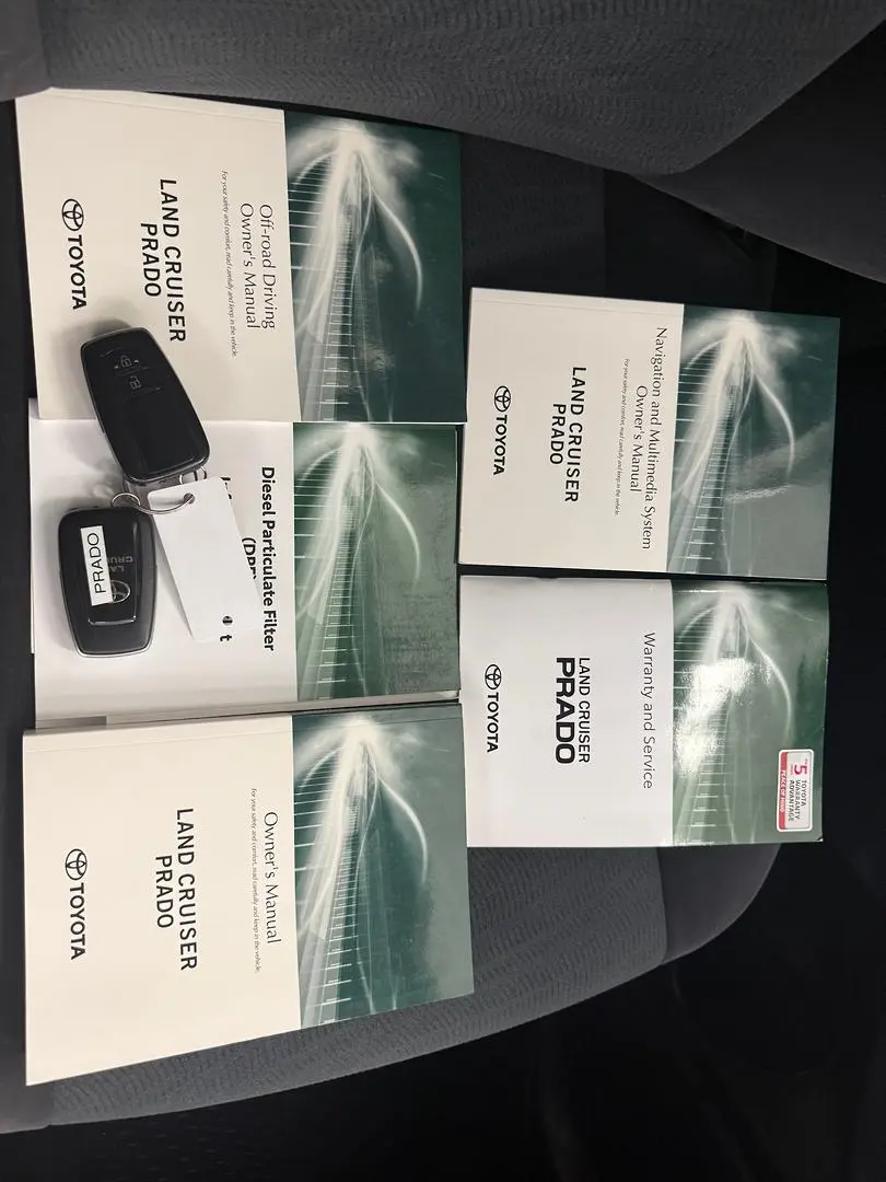 2020 Toyota Landcruiser Prado Gallery Image 34