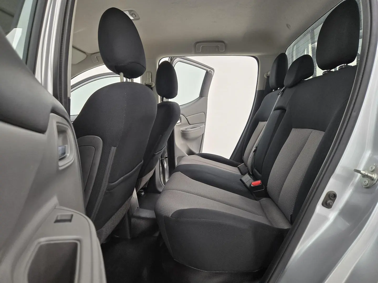 2018 Mitsubishi Triton Gallery Image 19