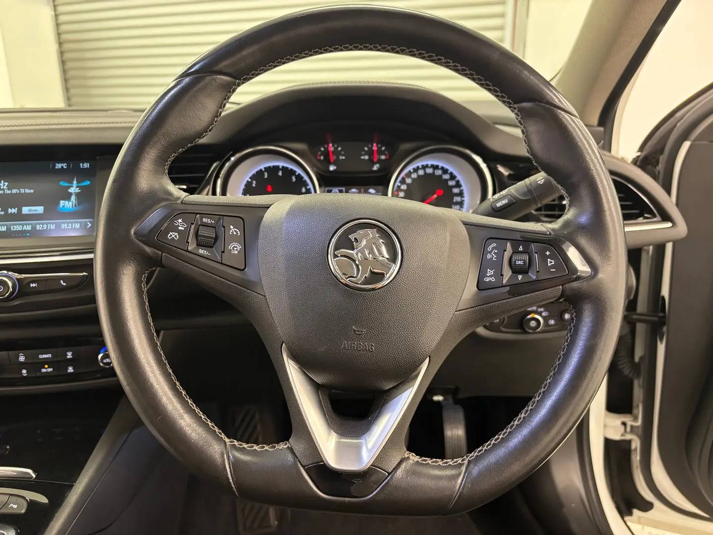 2018 Holden Commodore Gallery Image 29