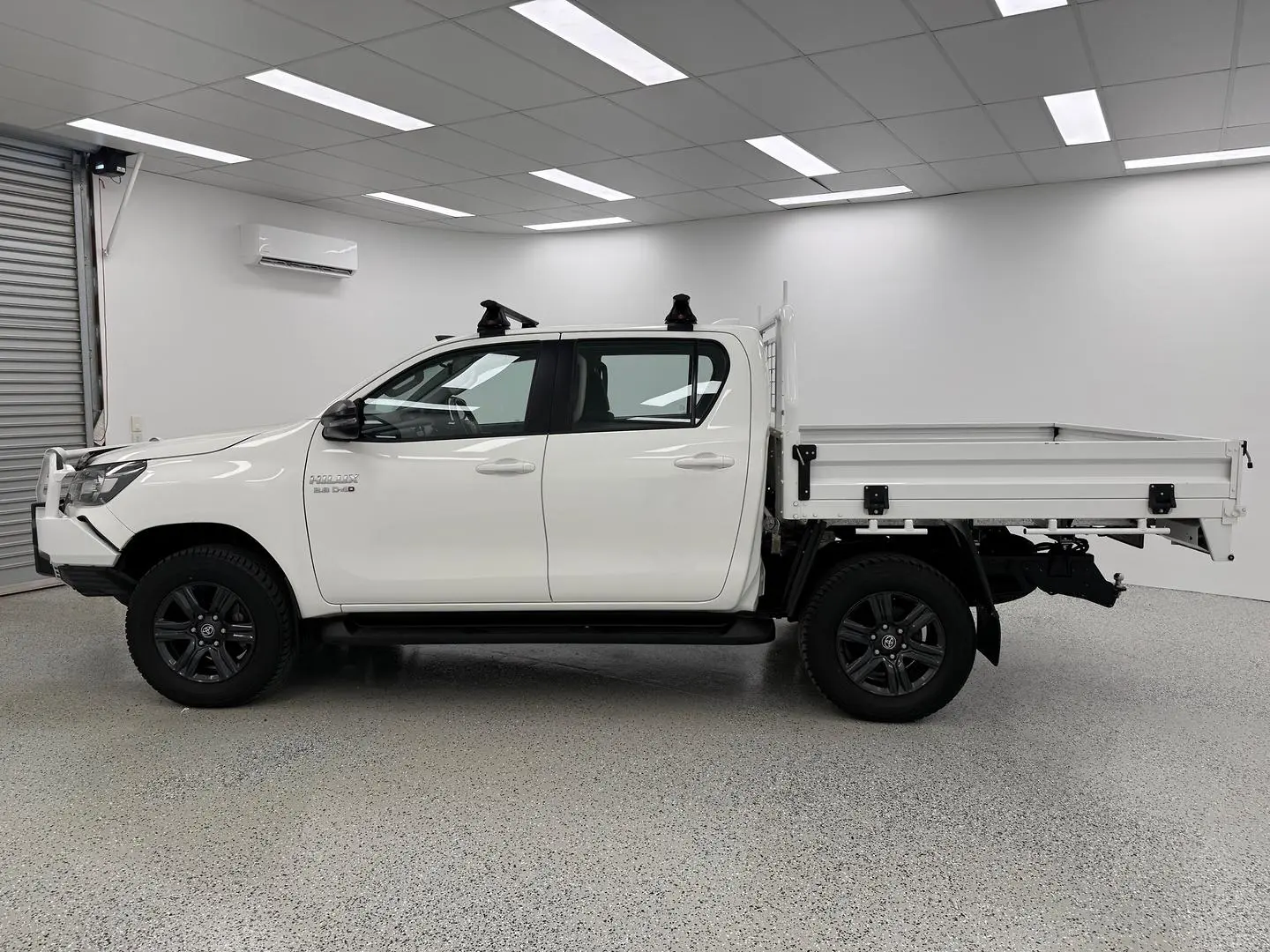 2023 Toyota Hilux Gallery Image 6