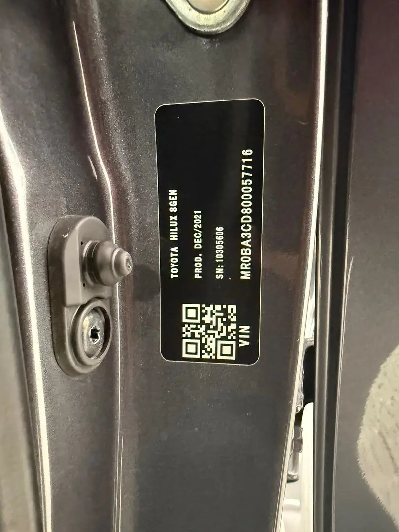 2022 Toyota Hilux Gallery Image 11