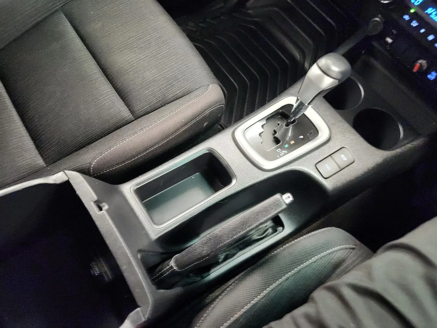 2022 Toyota Hilux Gallery Image 33