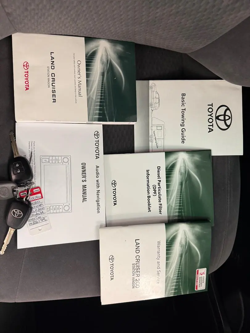 2020 Toyota Landcruiser Gallery Image 35