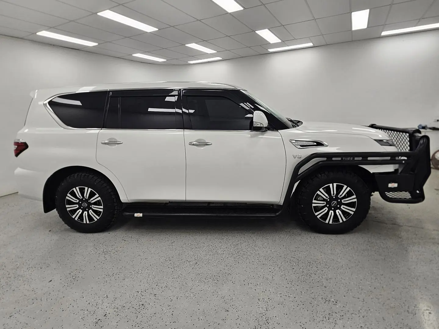 2024 Nissan Patrol Gallery Image 2