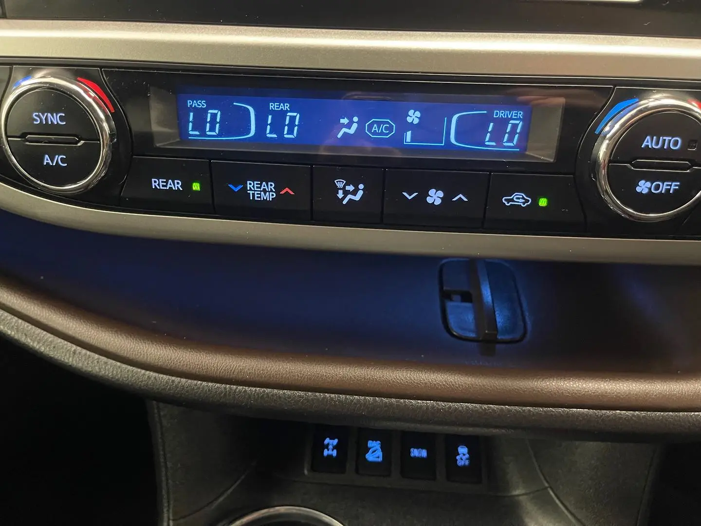 2019 Toyota Kluger Gallery Image 26