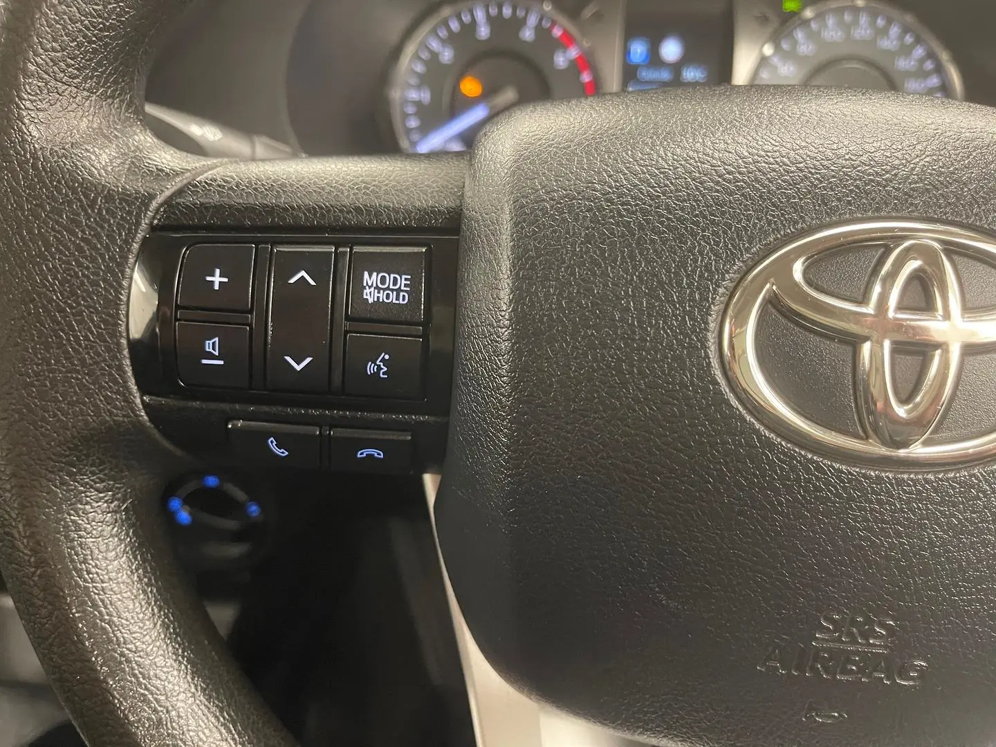 2021 Toyota Hilux Gallery Image 22