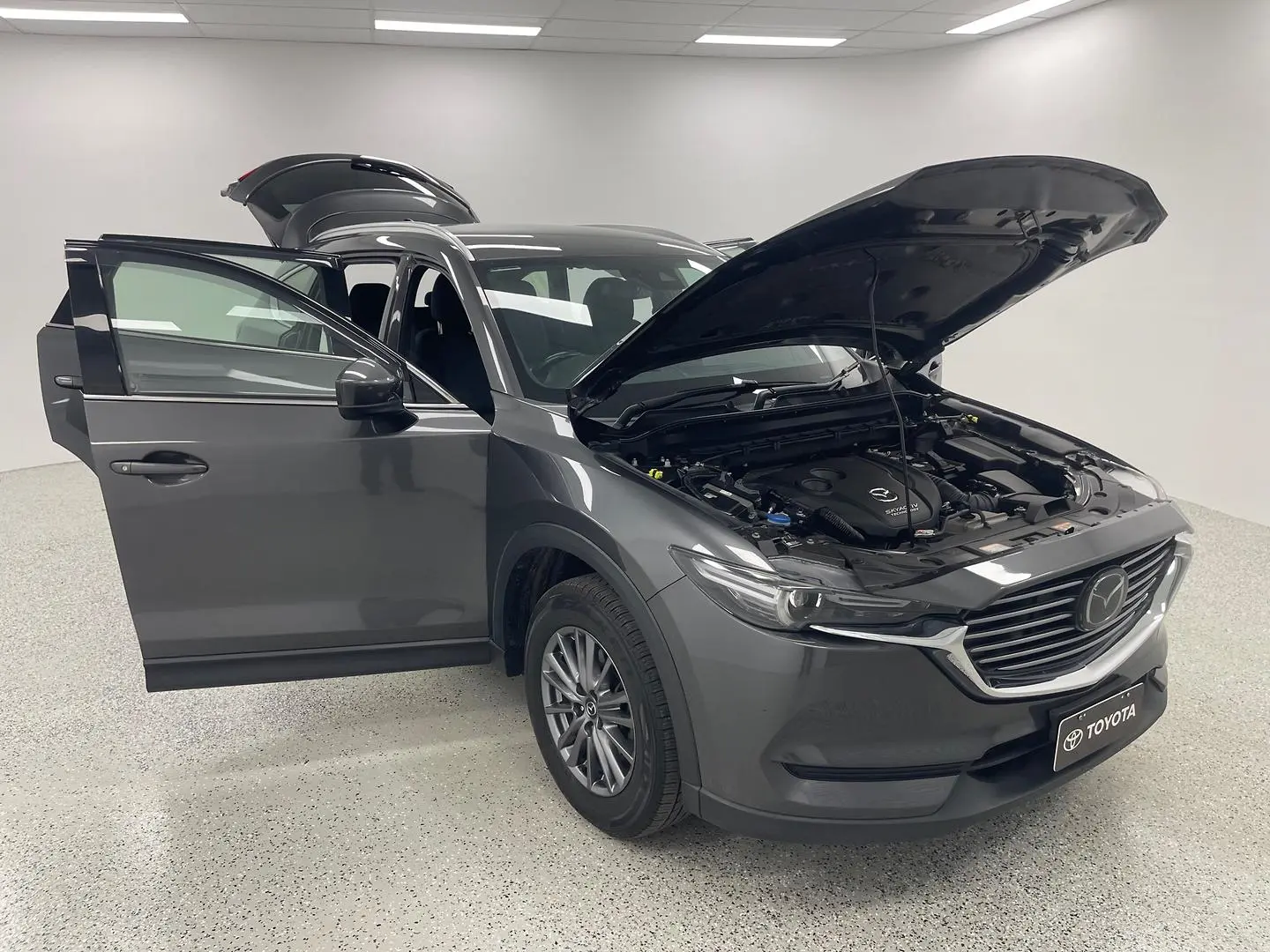 2018 Mazda CX-8 Gallery Image 7