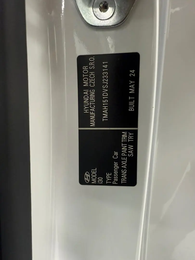 2024 Hyundai i30 Gallery Image 11