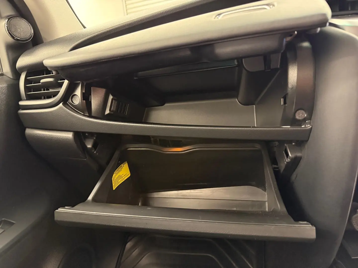 2024 Toyota Fortuner Gallery Image 38