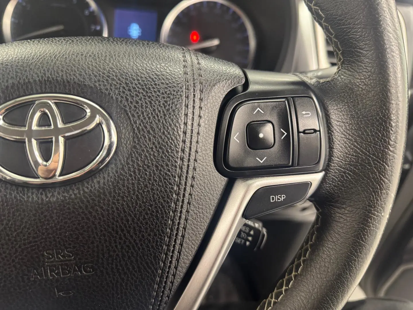 2015 Toyota Kluger Gallery Image 18